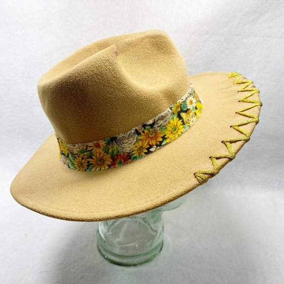 Gold Glitter Tan Cat Rancher OS main image 7